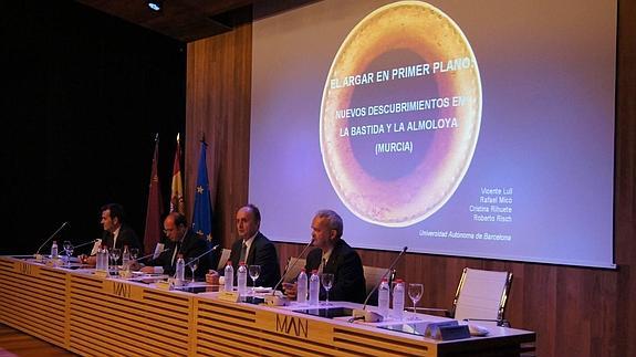 Presentación de los descubrimientos arqueológicos del yacimiento de La Bastida en Madrid. 