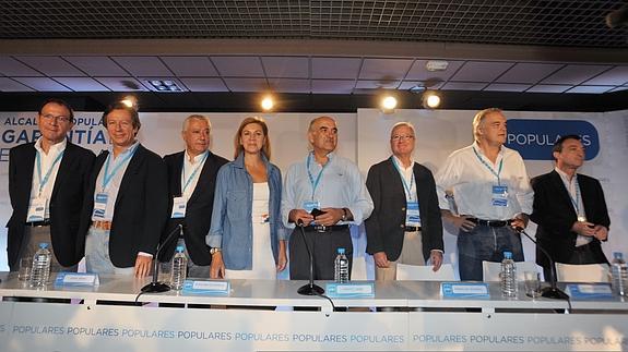 Cámara, Floriano, Arenas, Cospedal, Garre, Valcárcel, Pons y Cobo, hoy en Murcia.