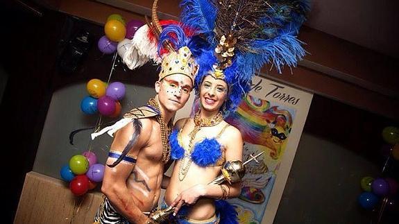 Gerardo Nicolás y Alicia Rodríguez posan sonrientes tras su proclamación como Muso y Musa del Carnaval de Cabezo de Torres.