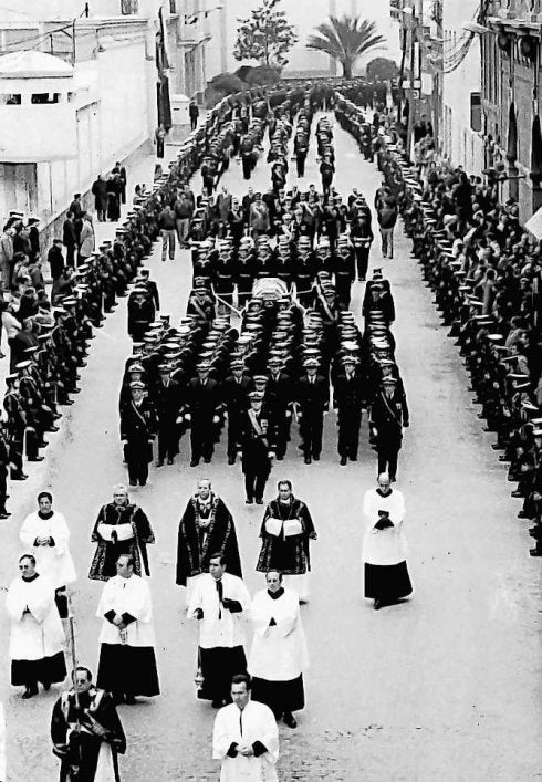 La llegada de los restos de Alfonso XIII