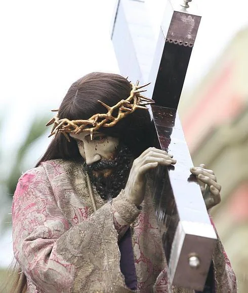 Real y Muy Ilustre Cofradía de Nuestro Padre Jesús Nazareno | La Verdad