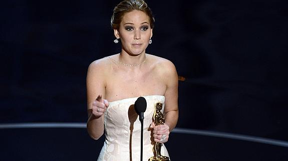 Jennifer Lawrence recibió el Oscar a la Mejor Actriz por su papel en "El lado bueno de las cosas" en 2013