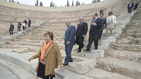 Pilar Barreiro, José Ignacio Wert, Alberto Garre y Pedro Antonio Sánchez, este lunes en el Teatro Romano. 