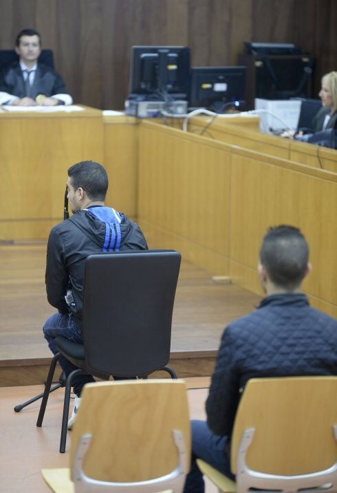 Los acusados, durante el juicio en la Audiencia Provincial. 