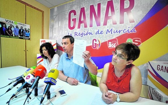 Victoria Rodríguez, José Antonio Pujante y Esther Herguedas, ayer, en la presentación del programa.