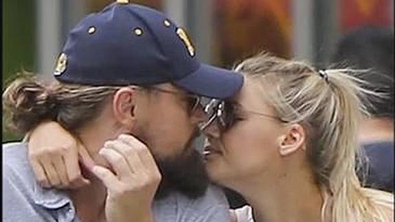 Leonardo DiCaprio con Kelly Rohrbach