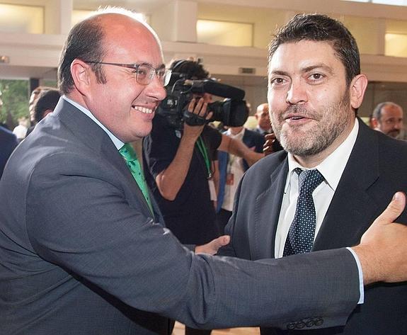 Pedro A. Sánchez y Miguel Sánchez, el martes en el Auditorio. Hoy se verán de nuevo las caras. 