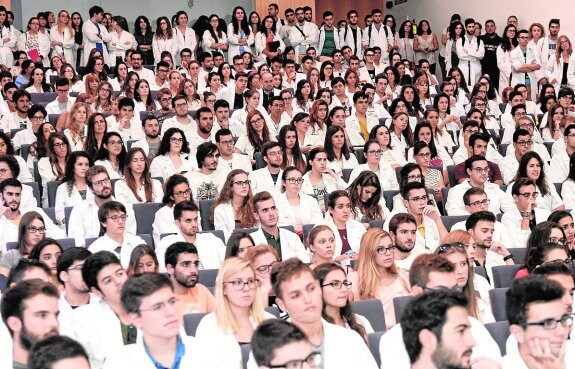 Asamblea de los estudiantes de Medicina, la semana pasada en La Arrixaca.