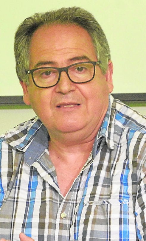 Salvador Soto.