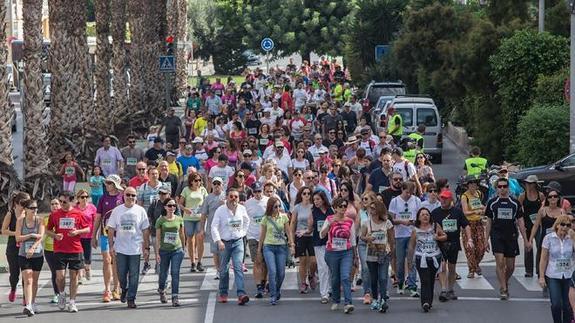 Un momento de la Marcha Solidaria con los Refugiados, este domingo en Cartagena. 