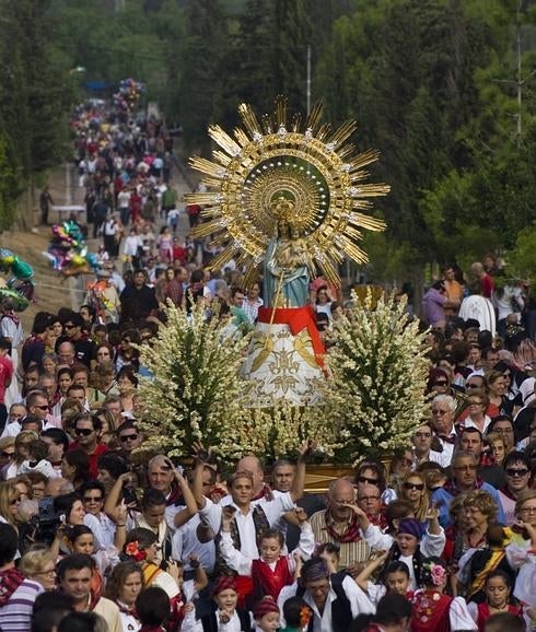 Celebración en Benejúzar de la festividad de la Virgen del Pilar.