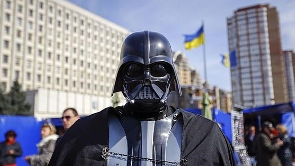 Darth Vader, líder de partido de Internet en Ucrania. 