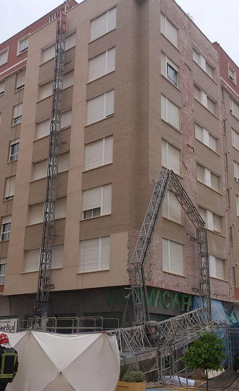 Andamio desplomado en el Paseo de Florencia de Murcia. 