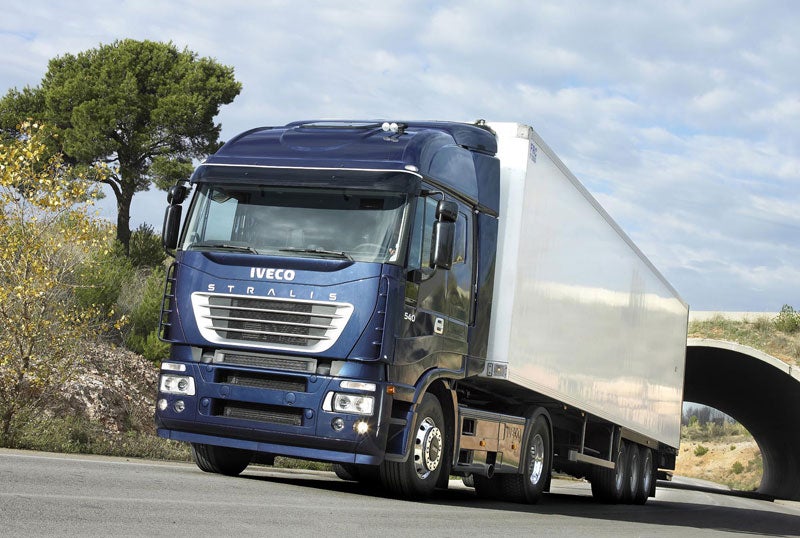 Disfrimur visita las instalaciones de Iveco