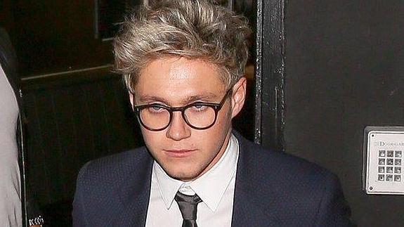 Niall Horan, de One Direction, confiesa a Selena Gomez su amor