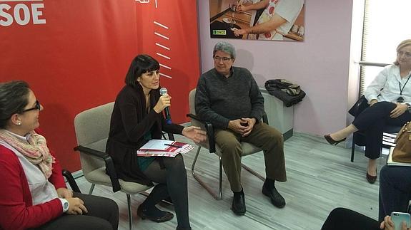 María González, este lunes, con la plataforma del Tercer Sector. 