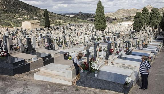 Panorámica del cementerio de Nuestra Señora de los Remedios, en Santa Lucía. 