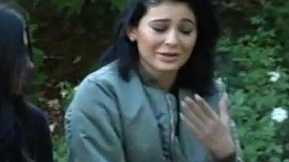 Kylie Jenner llorando.