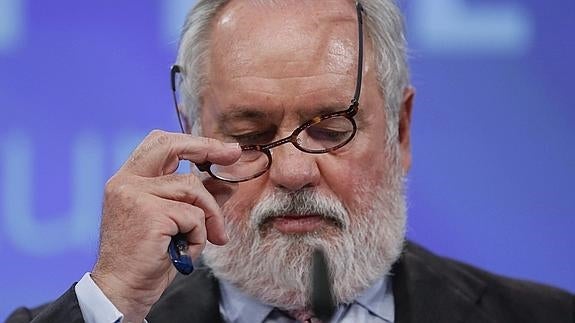 Arias Cañete, durante su intervención hoy en Bruselas.