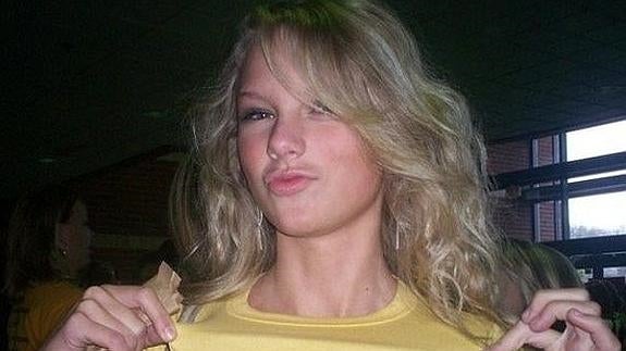 La primera foto del MySpace de Taylor Swift.