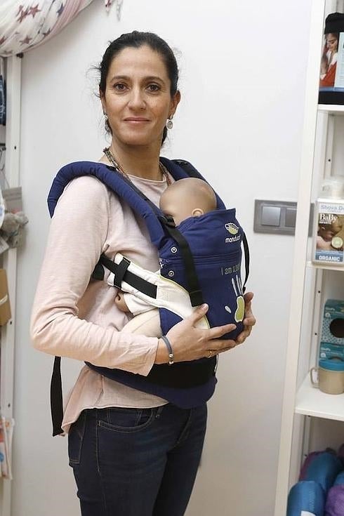 «Los portabebés que ya no usamos son de gran ayuda para las familias sirias»