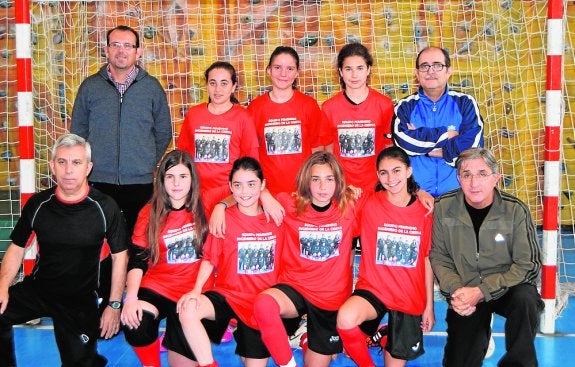 AD Ingeniero de la Cierva infantil. Campeonas de fútbol sala femenino. 