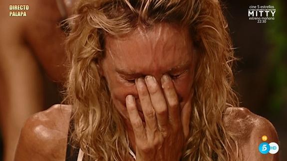 Yola llora en la Palapa, anoche.