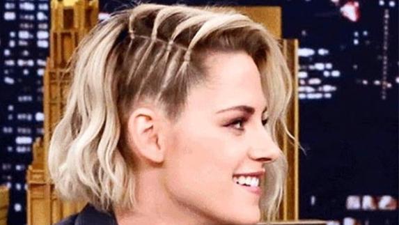 Kristen Stewart espanta con un peinado muy extraño en un programa de televisión