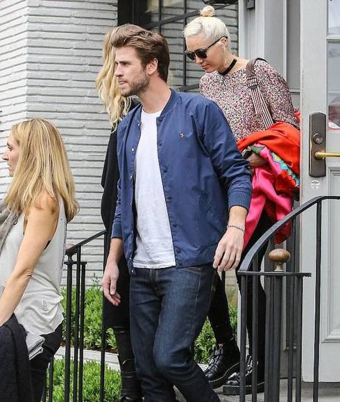 La boda de Miley Cyrus y Liam Hemsworth será íntima y no habrá regalos