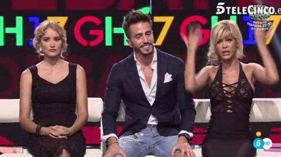 Alba Carrillo e Ylenia discuten en el plato de Gran Hermano 17.