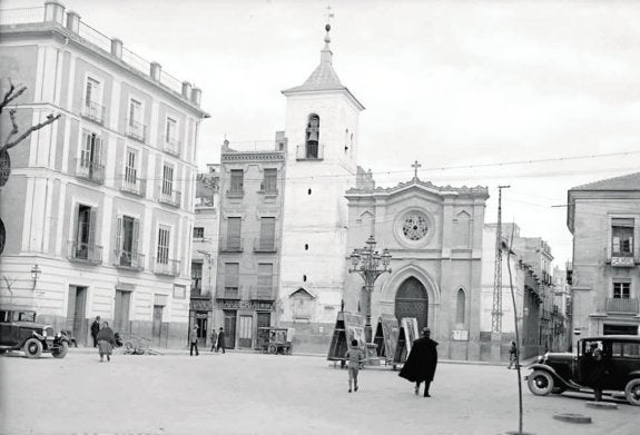 Fotografía antigua de la plaza de Santa Catalina, que fue lugar de reunión de los regidores.