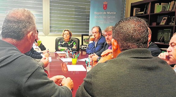Martínez-Cachá, durante su reunión ayer con el Heredamiento.