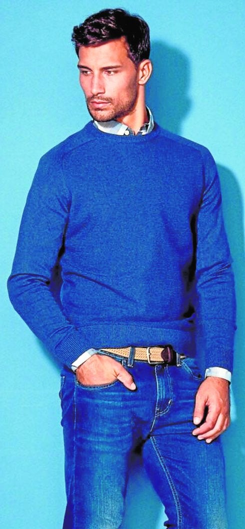 De futbolista a modelo. Una imagen del catálogo que Jaime Astrain hizo recientemente para A-Fifty Factory, del Grupo Cortefiel. El ex jugador madrileño está trabajando actualmente para varias empresas y en diferentes proyectos de publicidad y moda en Singapur, Indonesia y Holanda. 