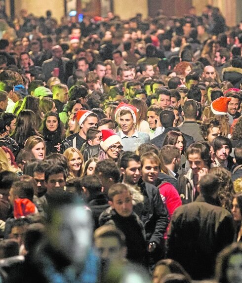 Fiesta navideña nocturna en la calle del Aire, en 2014. 