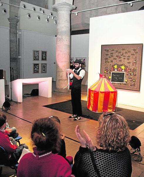 Magos y 'Circo' en el Almudí