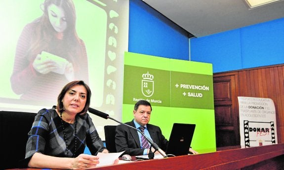 La consejera Guillén, ayer, presentando Donarfest. 