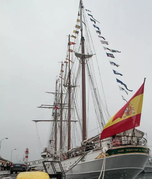 El 'Juan Sebastián Elcano' en fotos