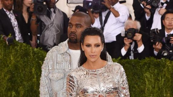 Kim Kardashion y Kanye West no se divorcian por el dinero