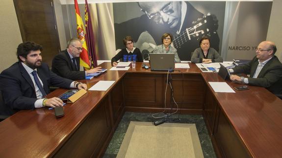 Reunión de la Mesa de la Asamblea esta mañana.