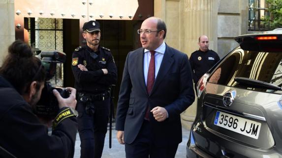 Pedro Antonio Sánchez, este martes, tras anunciar su dimisión como presidente de la Región de Murcia.