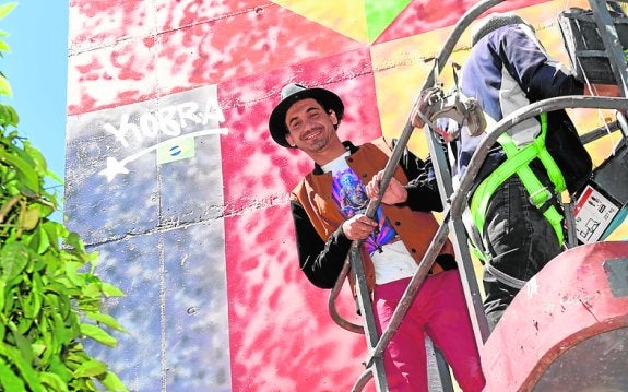 Kobra dejó su firma en el lateral izquierdo, con la bandera de Brasil. :: A. D.
