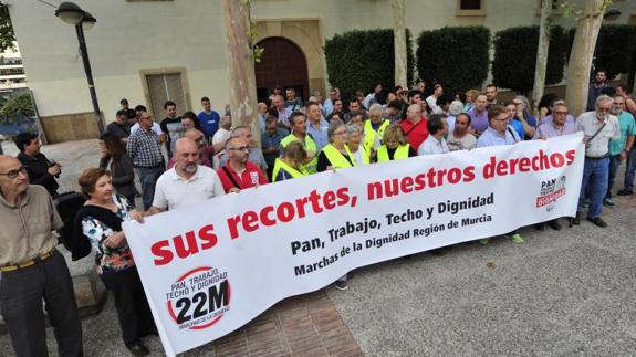 Concentración frente al Palacio de San Esteban.