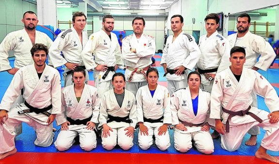 Integrantes de los equipos femenino y masculino del Judo Club Ciudad de Murcia.