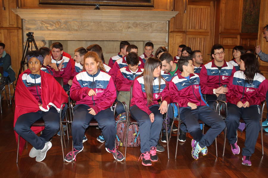 La Diputación recibe a la selección de Lucha Leonesa