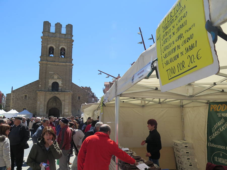 La Feria del Chorizo de La Bañeza espera a 10.000 visitantes