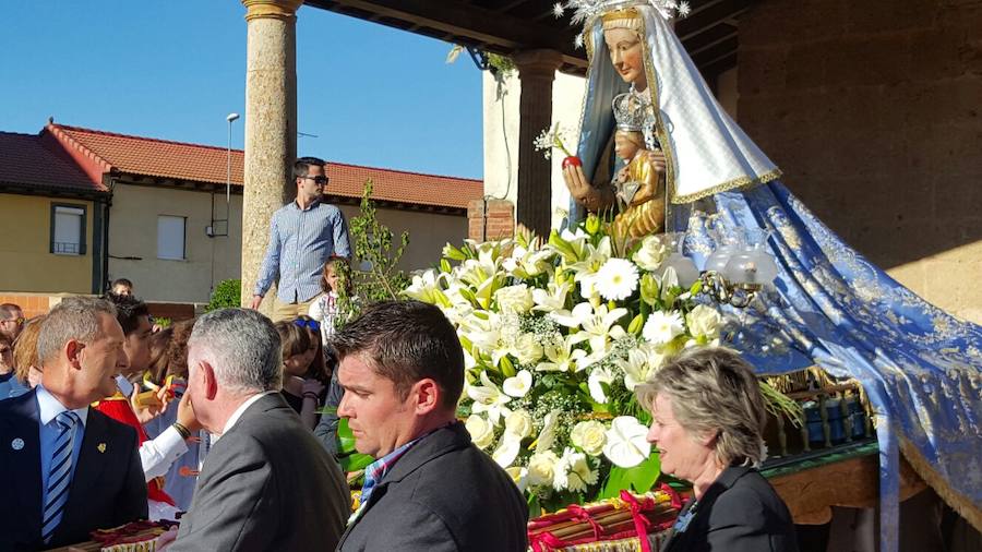 El voto con la Virgen Arrabal