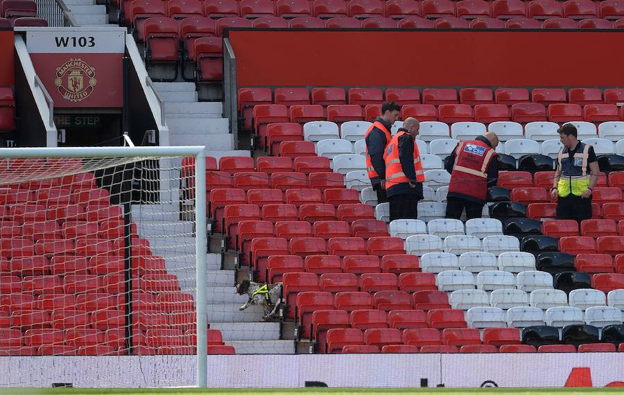 Las imágenes de la suspensión del partido del Manchester United -Bournemouth