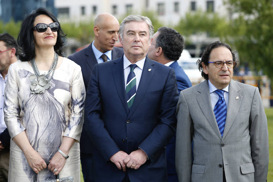 Homenaje en rojigualda