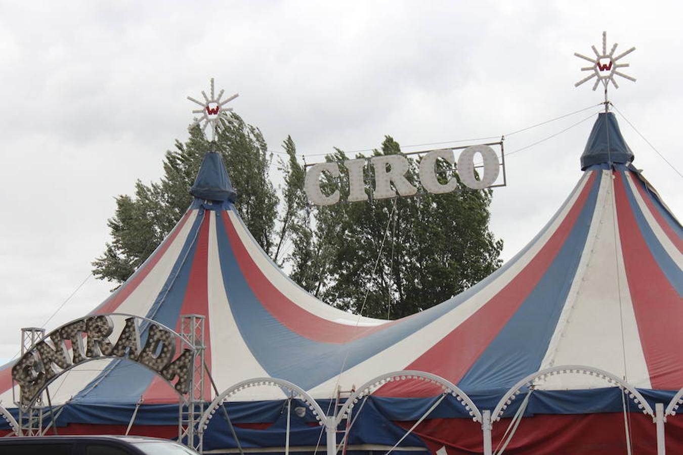 El Real de la Feria toma color