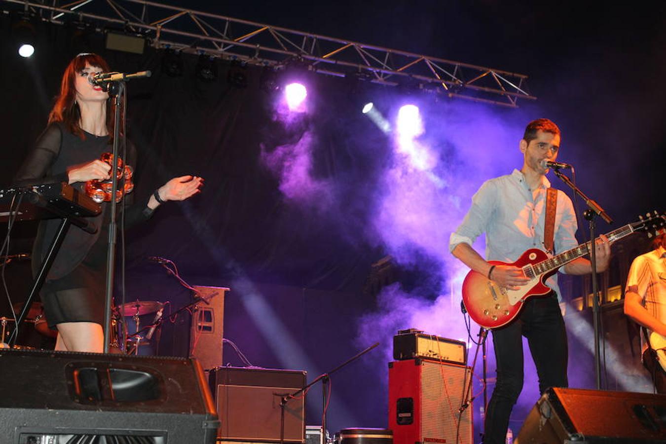 The Bright, por y para León